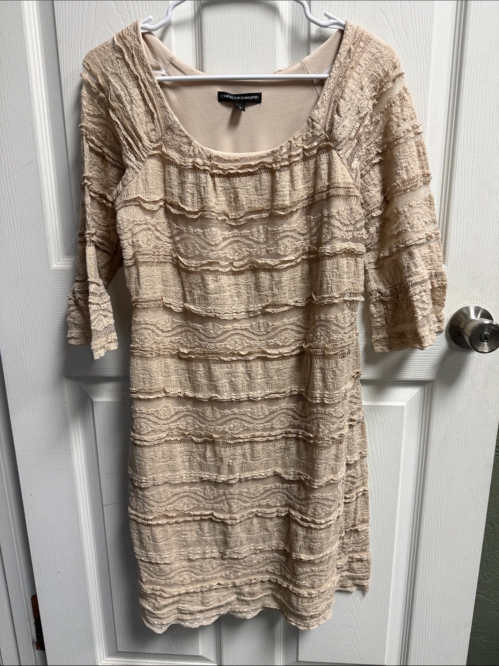 Chris McLaughlin beige lace shift dress